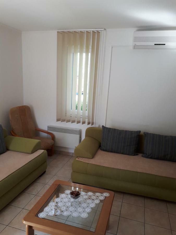 Villa Iris شيبينيك المظهر الخارجي الصورة